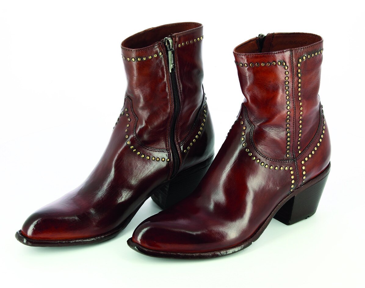 Boots und Stiefel bei Ullbara in Köln